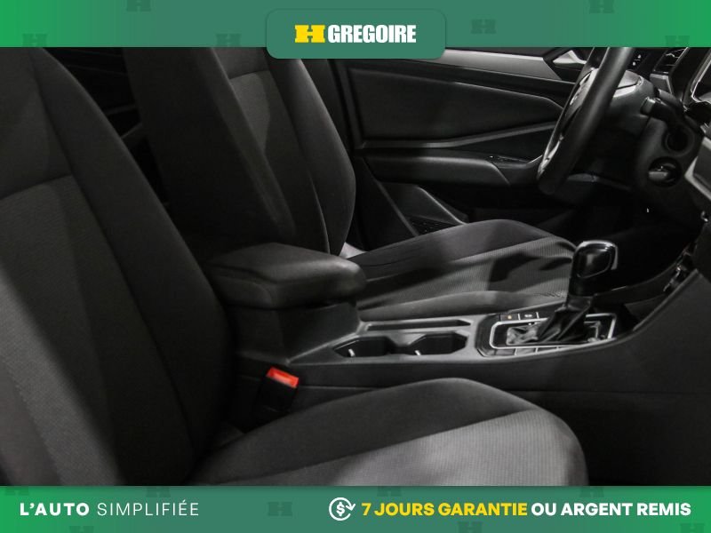 Volkswagen Jetta 821301 | Comfortline AUTO A/C GR ELECT MAGS CAM RECUL BLUET 2019 Rouge Laval - photo #28