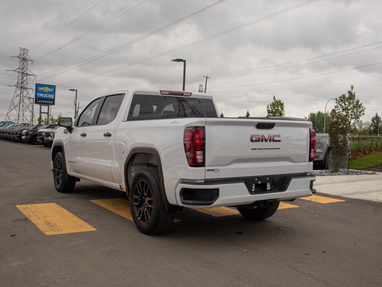 2024 GMC Sierra 1500 4WD Crew Cab 147 Pro White Sherwood Park - photo #7