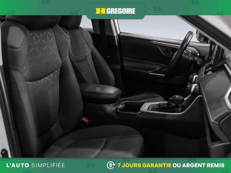 2022 Toyota Rav 4 White Saint-Eustache - photo #28