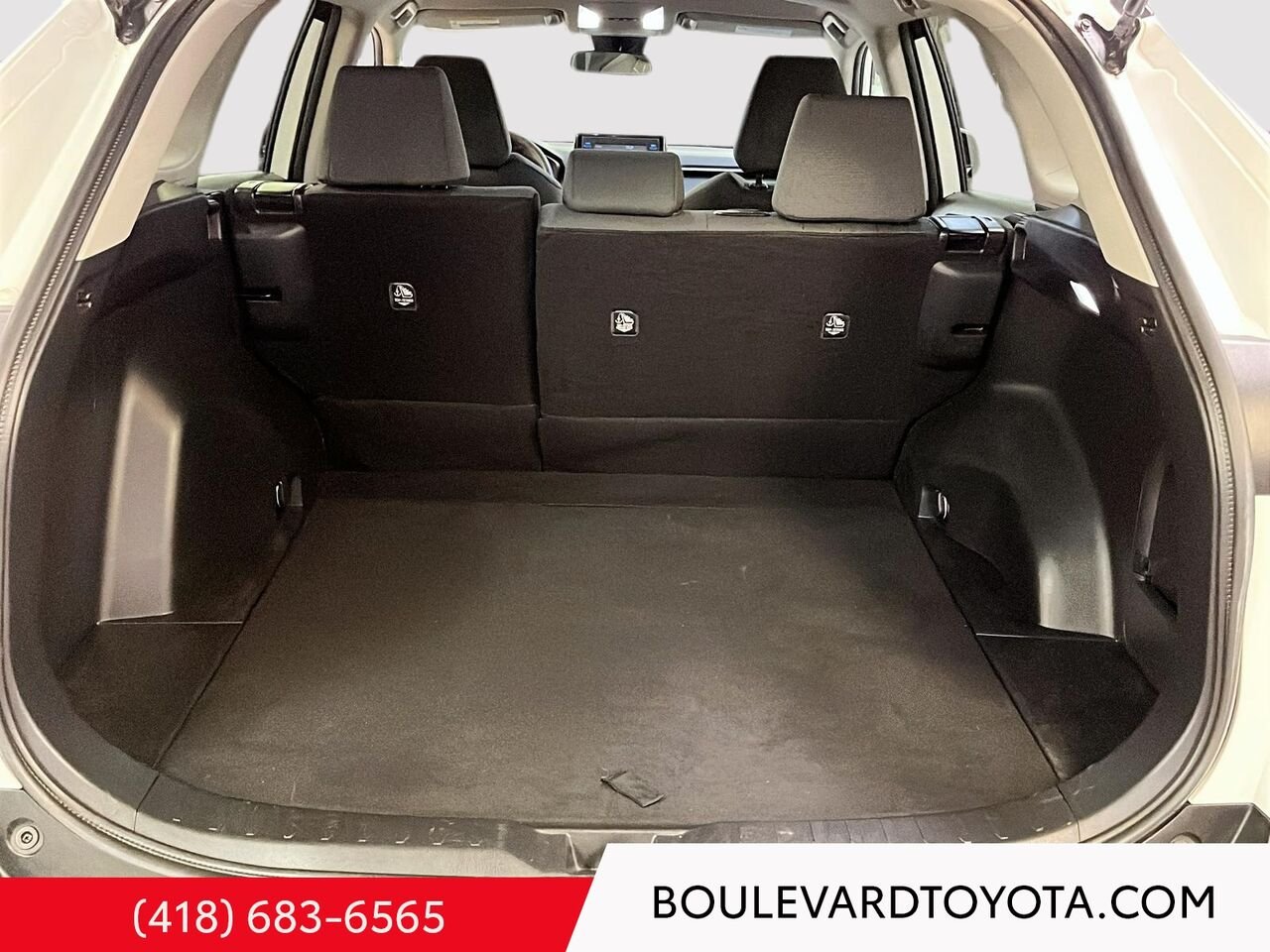 Toyota RAV4 99866A-148 | LE, HYBRIDE, AWD 2022 Blanc Québec - photo #17