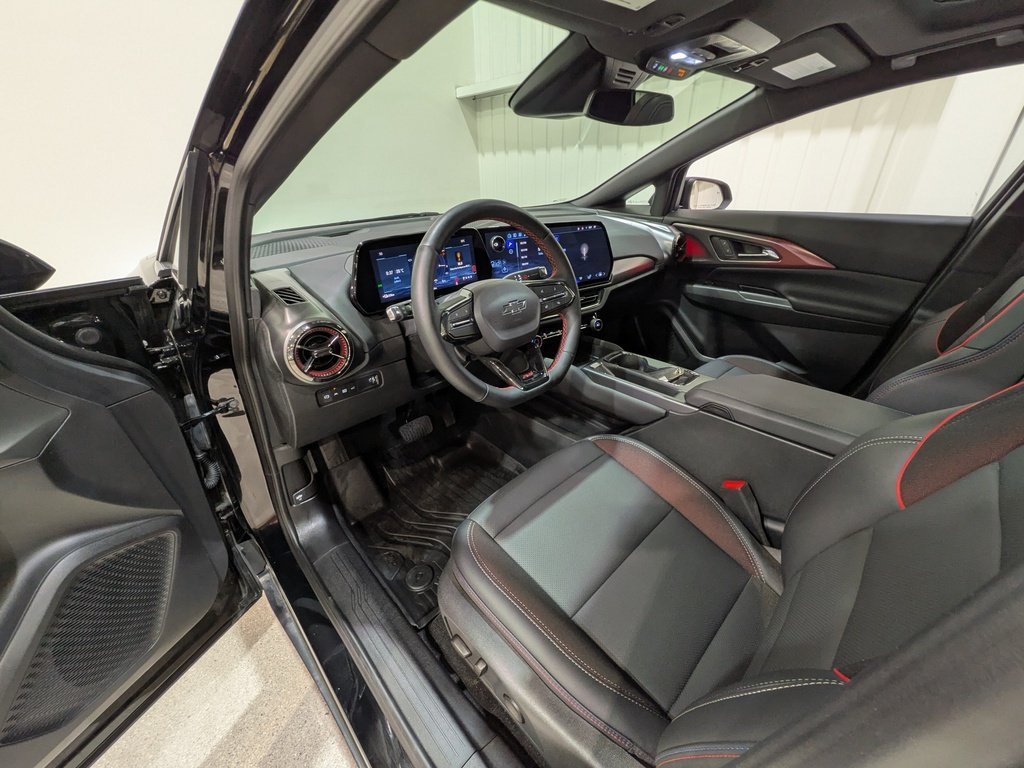 Chevrolet Equinox EV 2026 Noir Val-David - photo #10