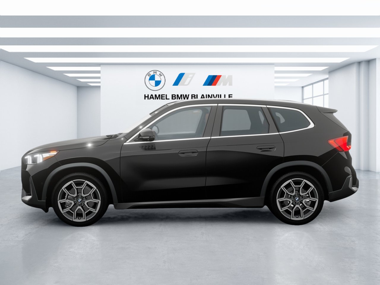 2026 BMW X1 Loc. 48 m. 684$/mois à 0% Black Sapphire Metallic Blainville - photo #3