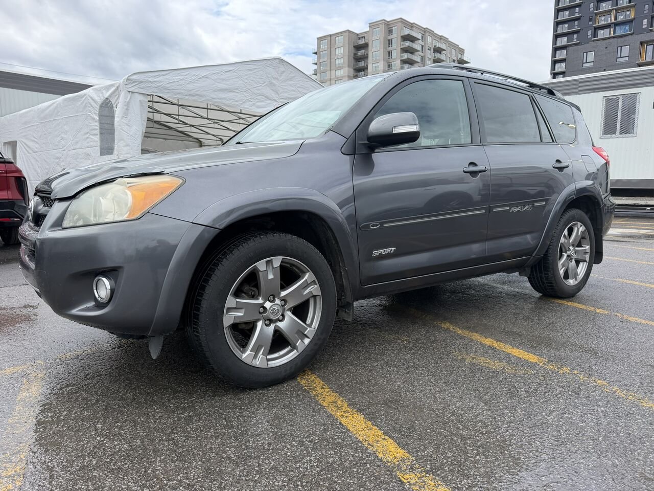 2010 Toyota RAV4 SPORT **IMPECCABLE** Grey Laval - photo #0