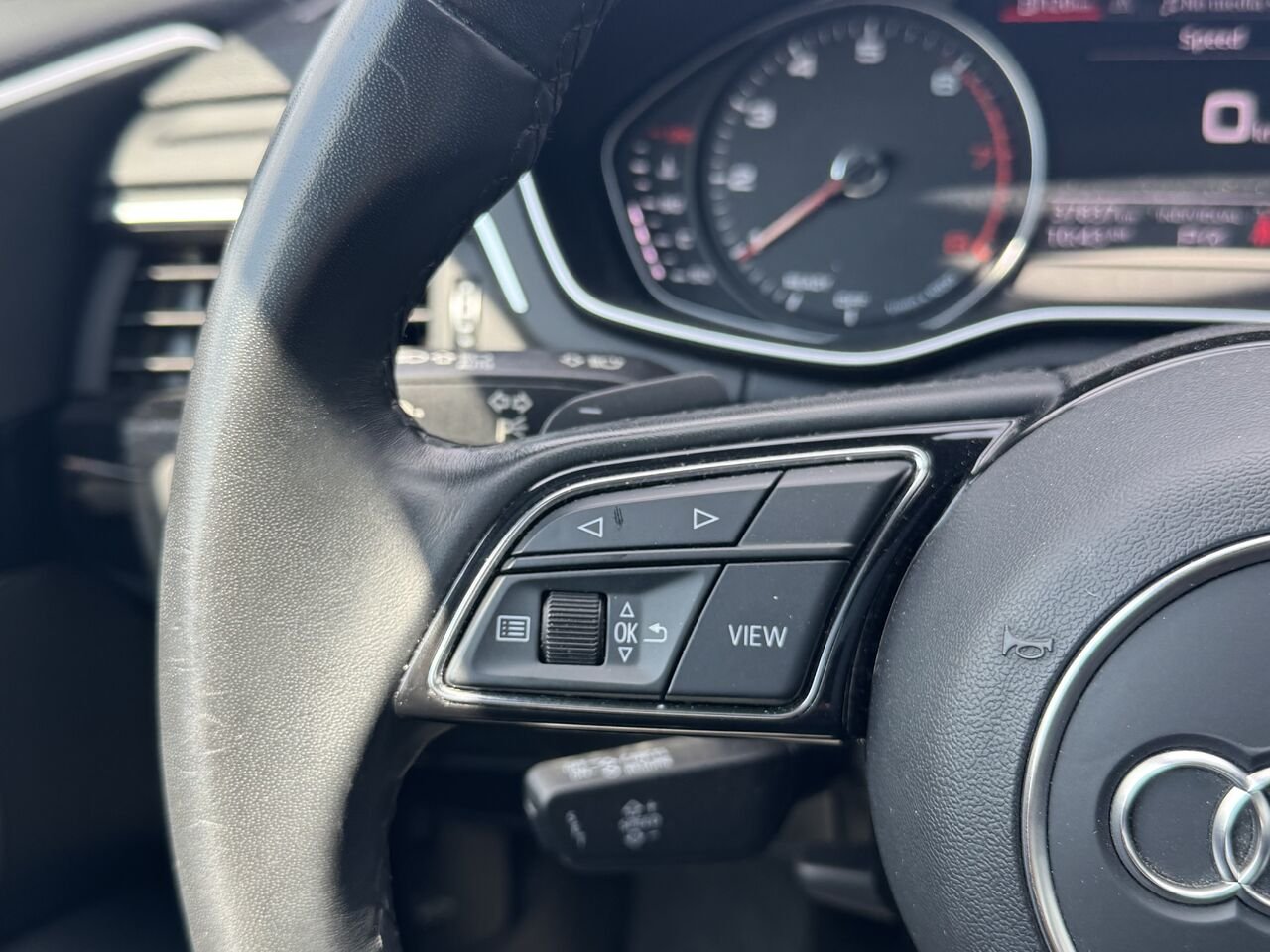 Audi A4 Black Optic 2023 Noir Granby - photo #18