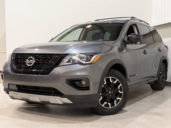 2020 Nissan Pathfinder Grey