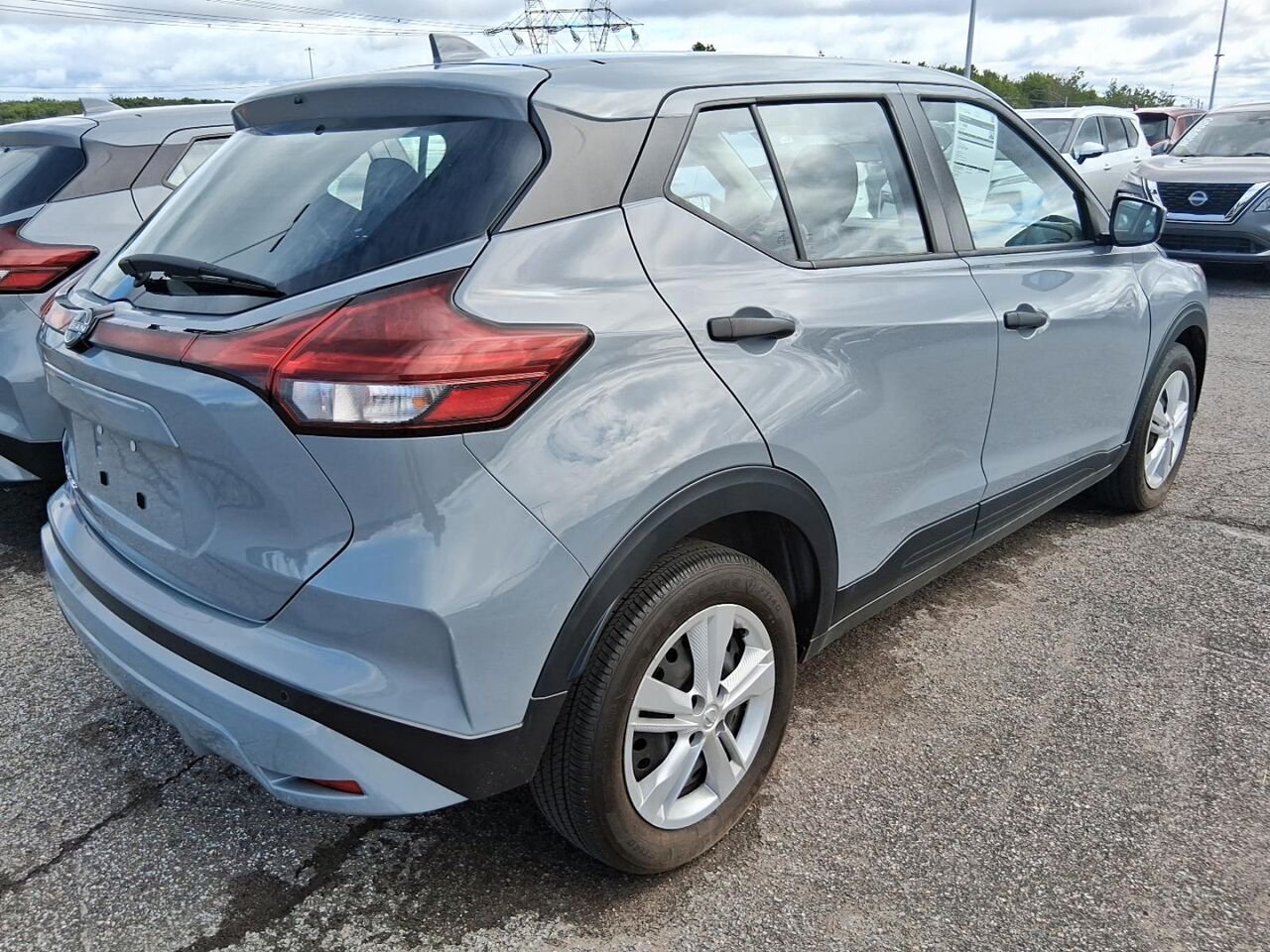 Nissan Kicks S TA 2024 Gris Québec - photo #1