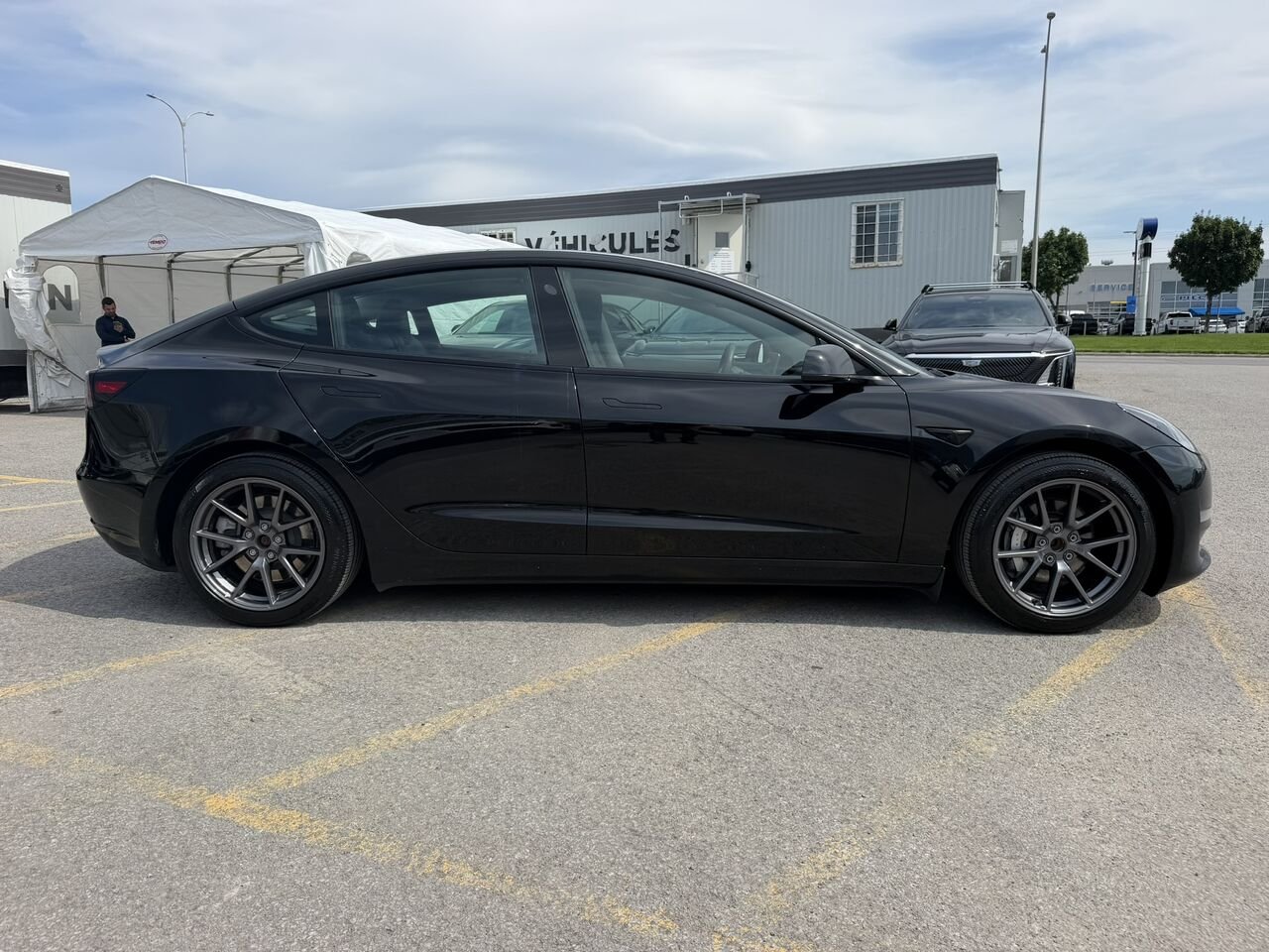 Tesla Model 3 STANDARD RANGE PLUS 2021 Noir Laval - photo #5