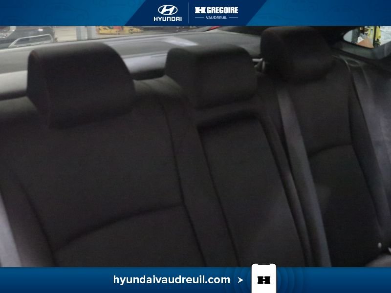 2019 Honda Civic Red Laval - photo #34