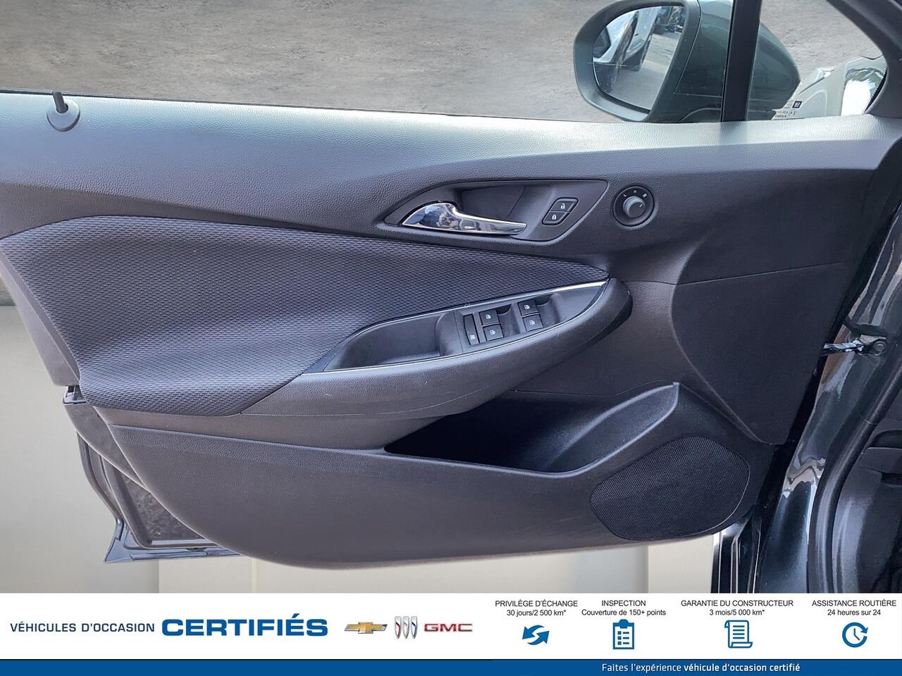 CHEVROLET CRUZE LT LT à hayon 4 portes 2019 Gris Montmagny - photo #9