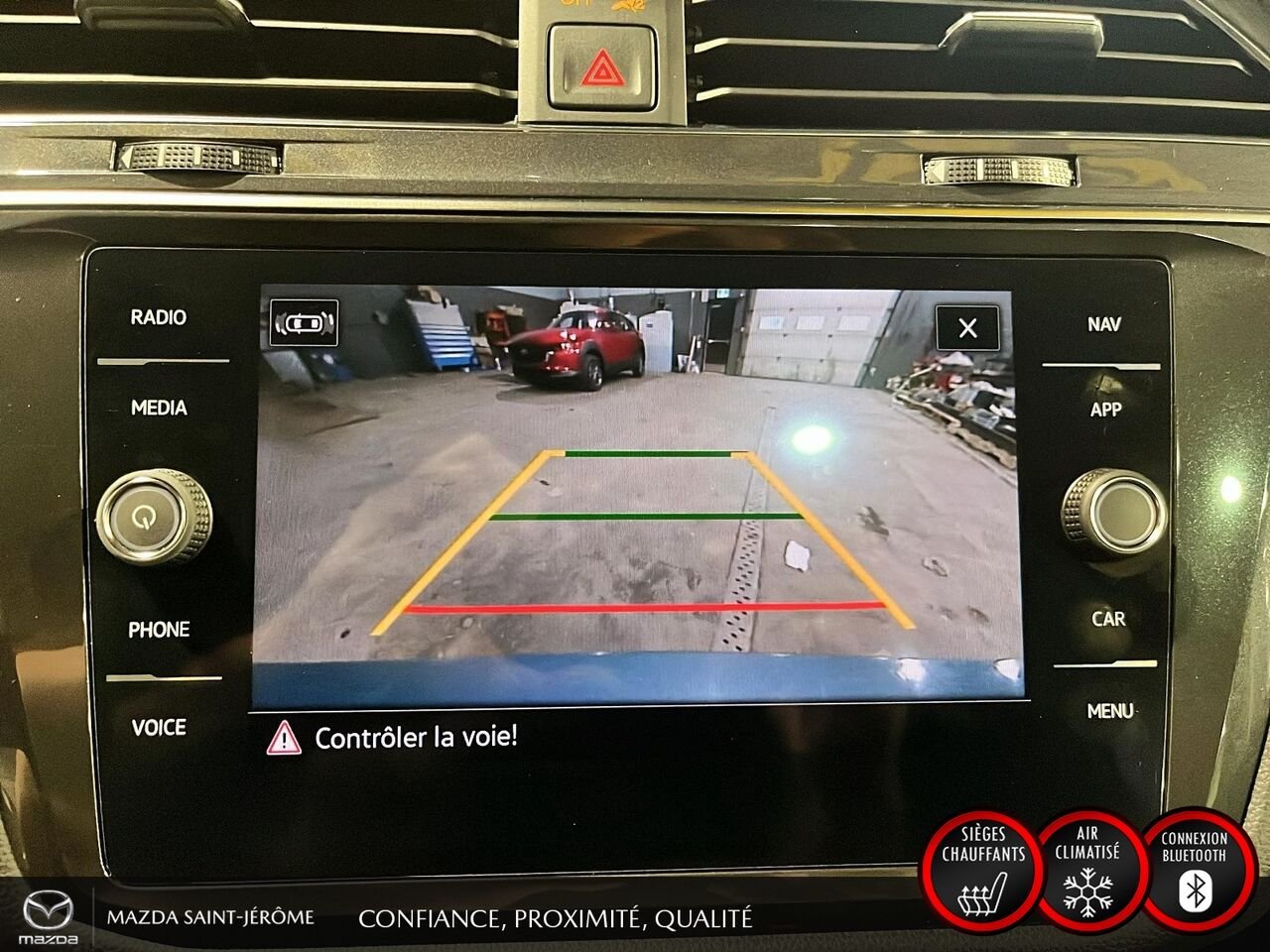 2021 Volkswagen Tiguan Grey Ste-Agathe des Monts - photo #20