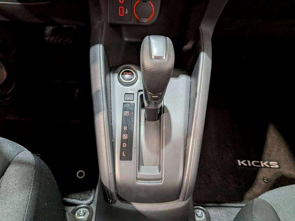 Nissan Kicks S FWD 2024 Bleu Val-David - photo #24
