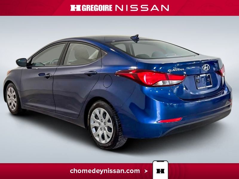 2016 Hyundai Elantra Blue Laval - photo #5