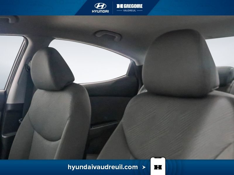 2013 Hyundai Elantra Grey Laval - photo #13