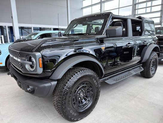 2026 Ford Bronco 2026 Shadow Black