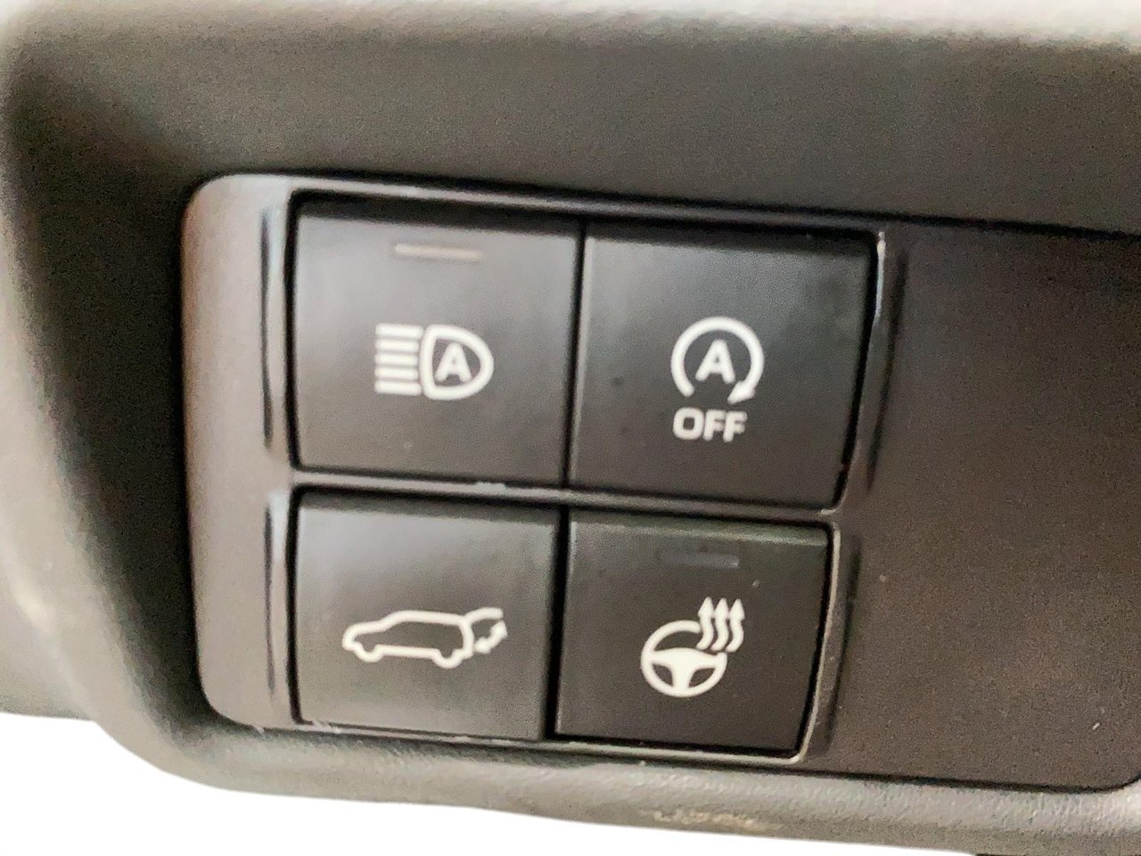 Toyota Highlander NIV 5TDKDRBH2PS525881 2023 Blanc Chicoutimi - photo #18