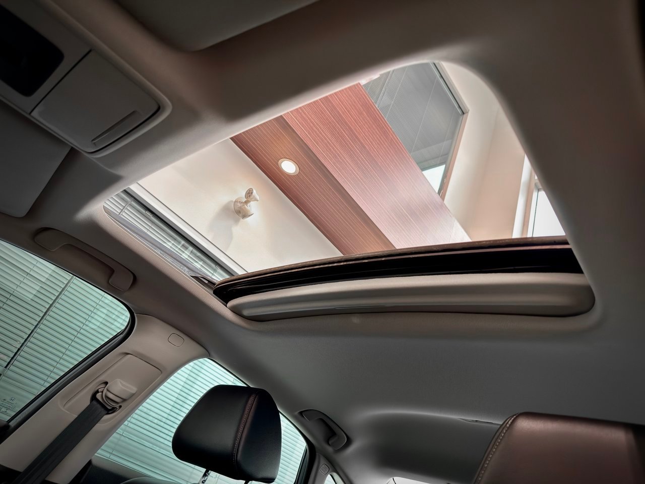 2022 Honda Civic Sedan Silver Notre-Dame-des-Prairies - photo #13