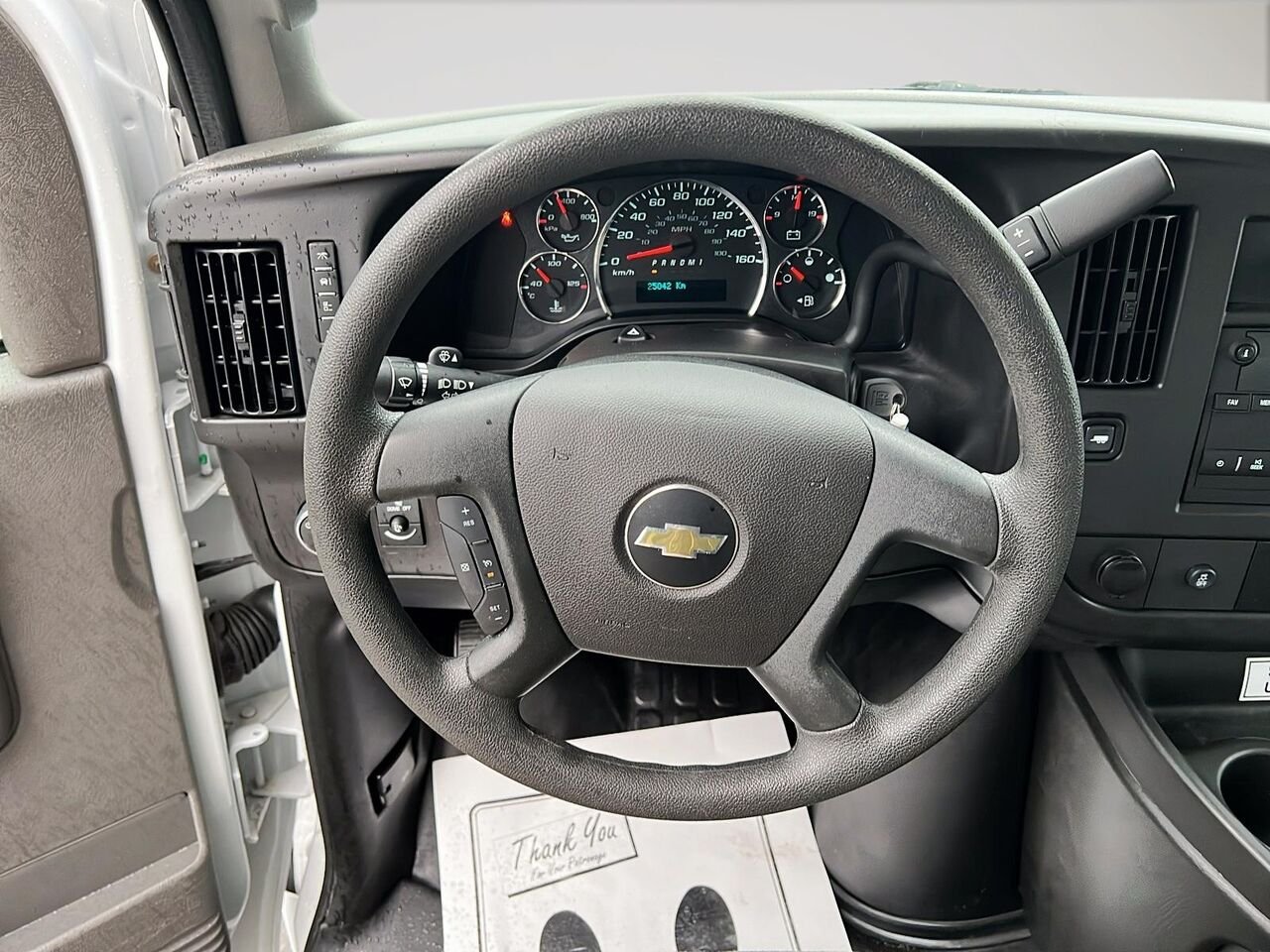 2025 Chevrolet Fourgonnette commerciale tronquée Express White Québec - photo #11