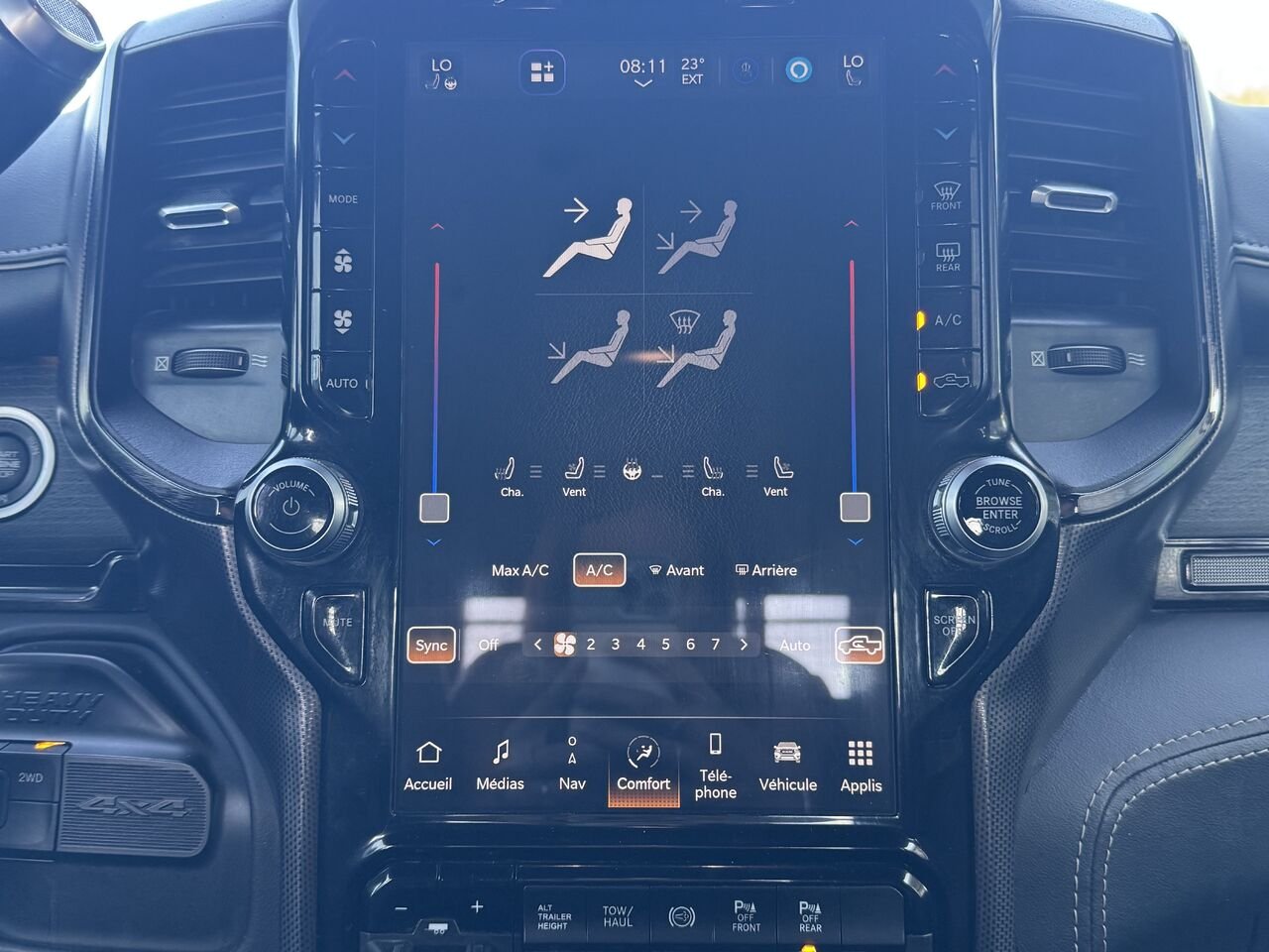 Ram 2500 Limited Cummins 2023 Noir Granby - photo #20