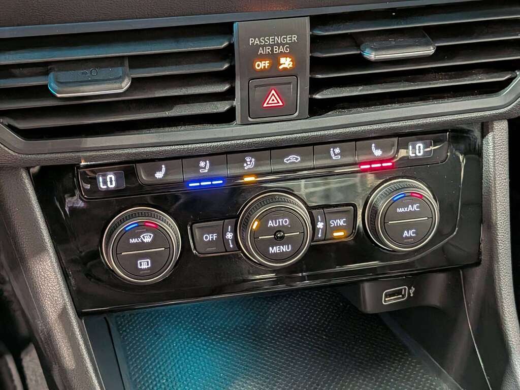 2019 Volkswagen Jetta Execline Manual Grey Val-David - photo #26