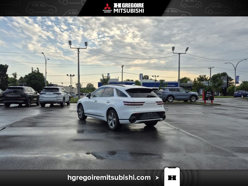 2022 Genesis GV70 White Blainville - photo #5