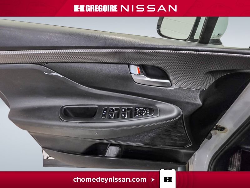 2020 Hyundai Santa Fe White Blainville - photo #13