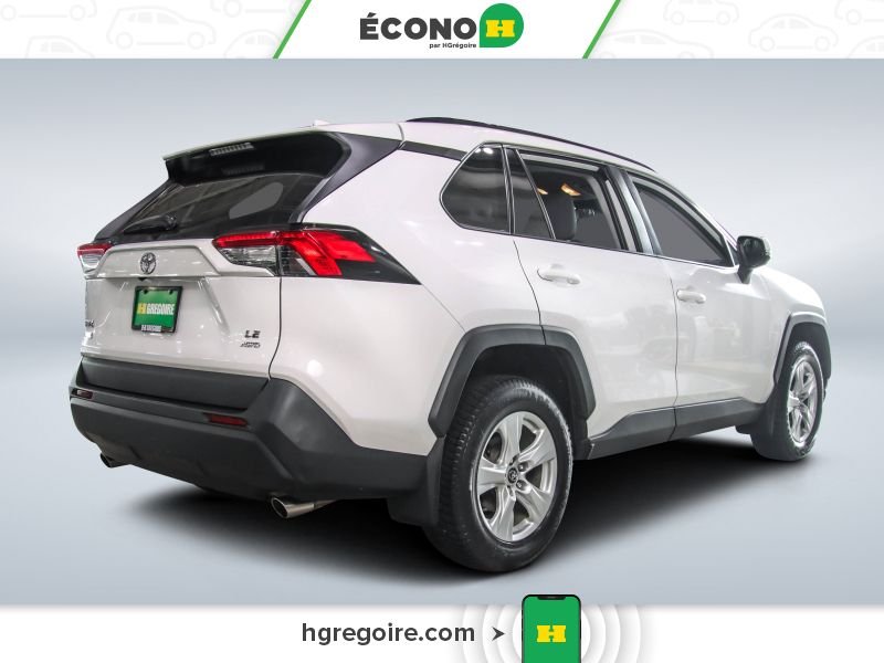 2019 Toyota Rav 4 White Laval - photo #6