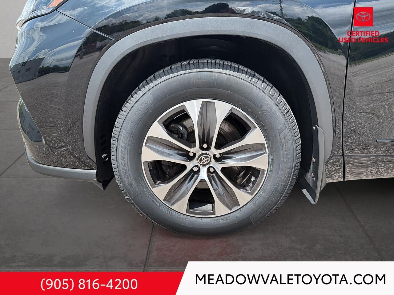 2020 Toyota Highlander New Tires, One Owner Black Mississauga - photo #6