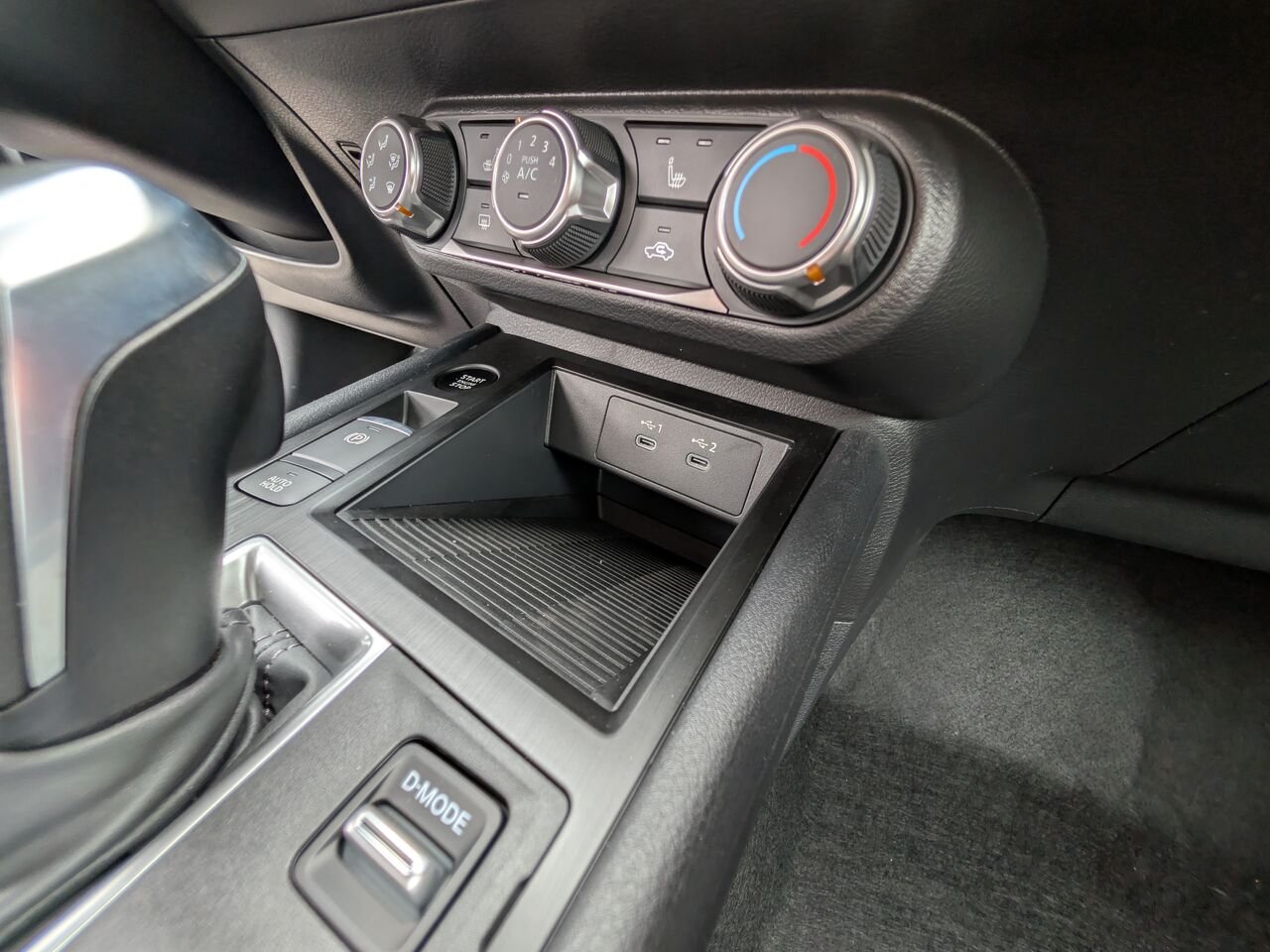 Nissan Kicks KICKS S 2026 Bleu foncé nacré Châteauguay - photo #14