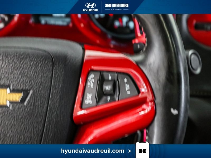 2014 Chevrolet Camaro Red Laval - photo #22