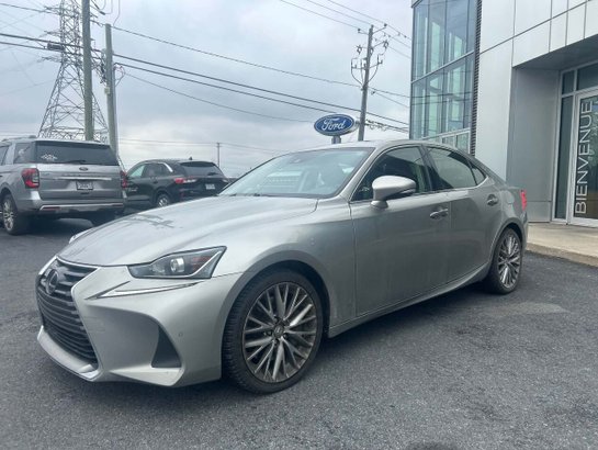 LEXUS IS300 2017 2017 Gris