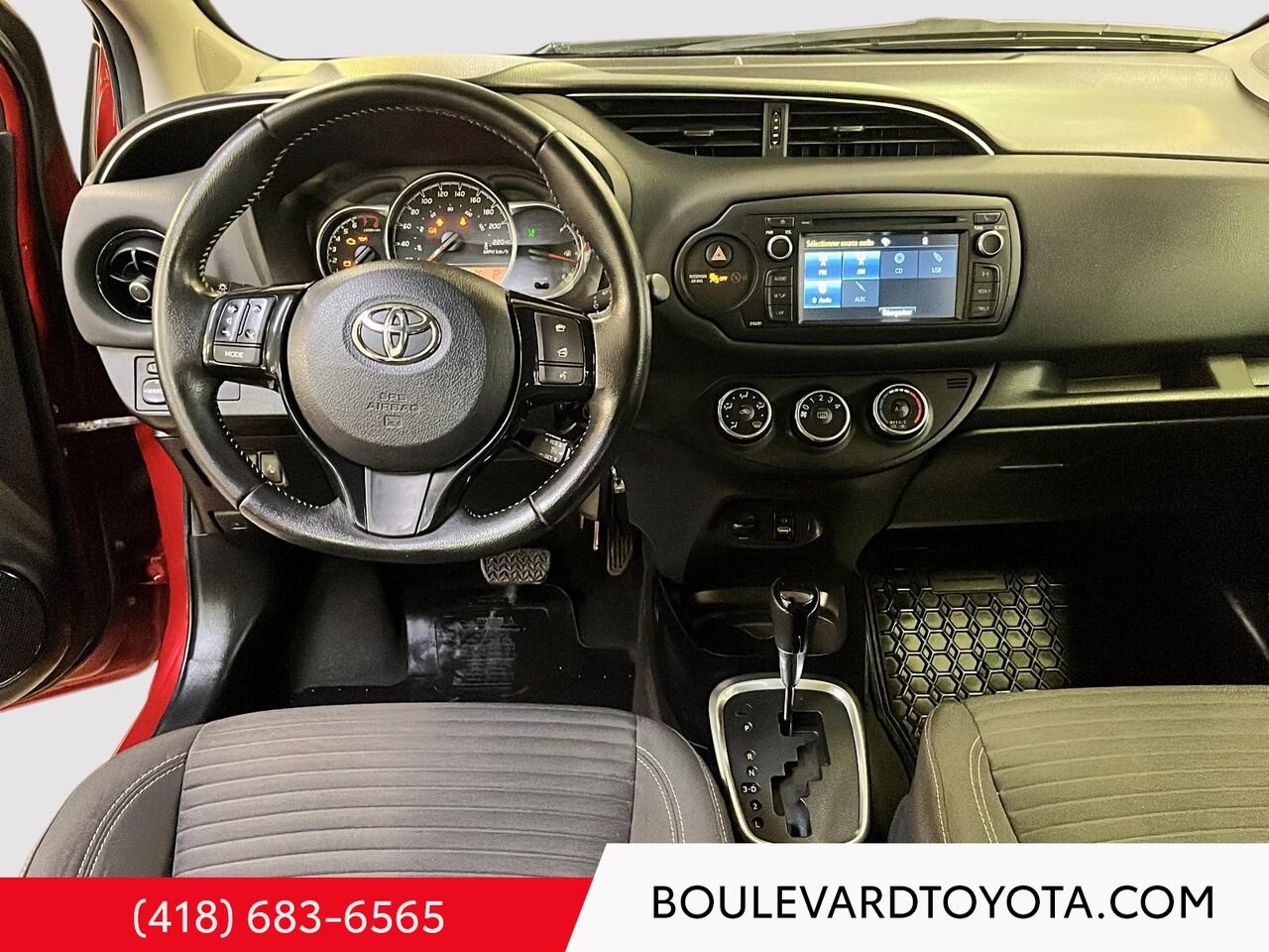 Toyota Yaris Hatchback 99885A-119 | SE 2019 Rouge Québec - photo #15