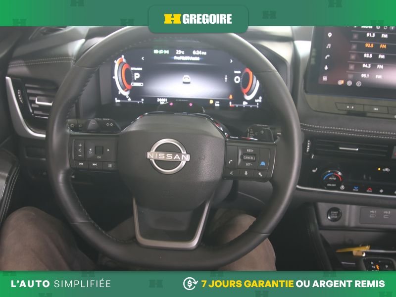 2025 Nissan Rogue Black Laval - photo #32