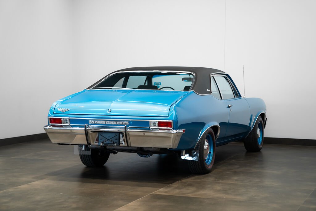 Pontiac Acadian PRIX EN USD 1969 Bleu Montréal - photo #6