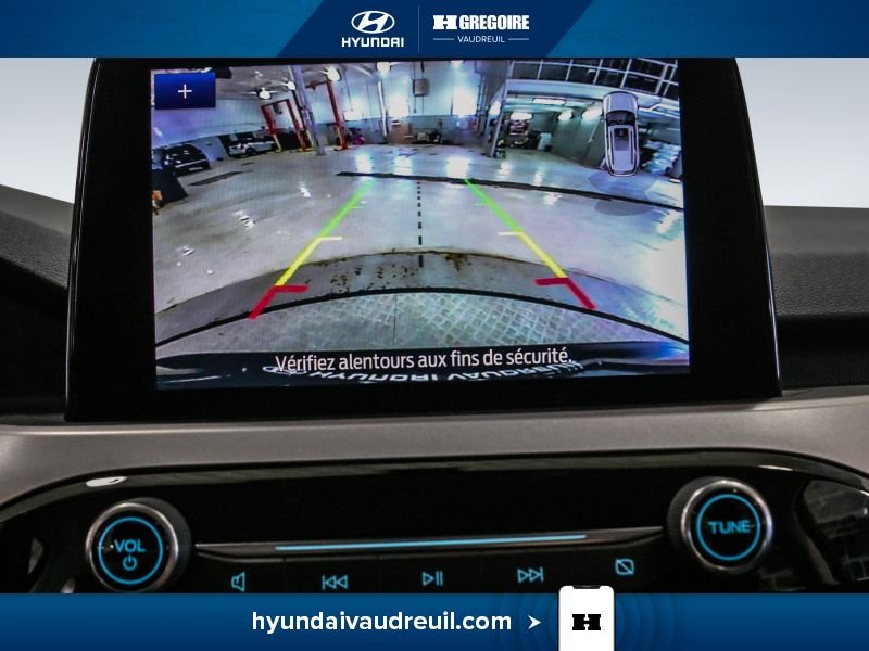 2022 Ford Escape Grey Laval - photo #27