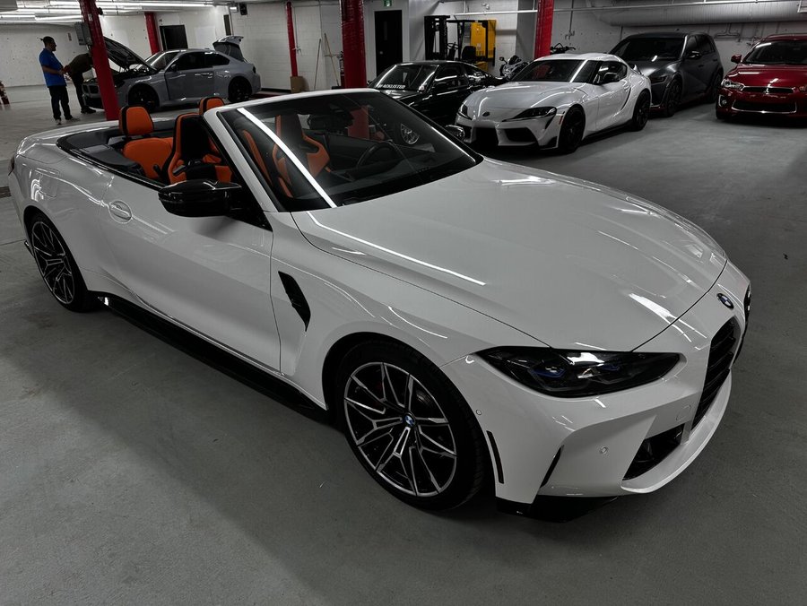 2024 BMW M4 Competition M xDrive cabriolet, Premium + Carbon pack White