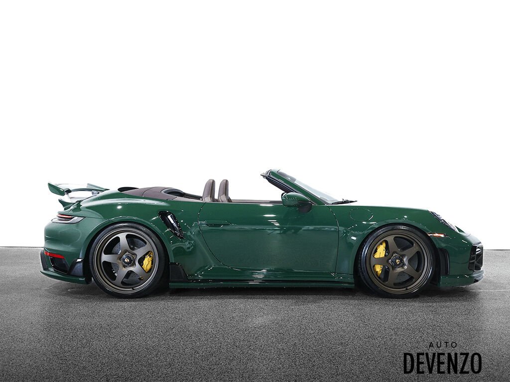 2022 Porsche 911 Green Saint-Eustache - photo #2