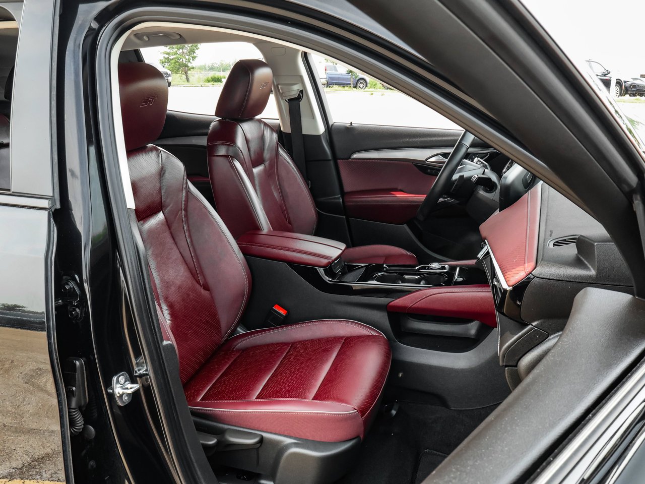 2024 Buick Envision AWD 4dr Sport Touring Black Sherwood Park - photo #13