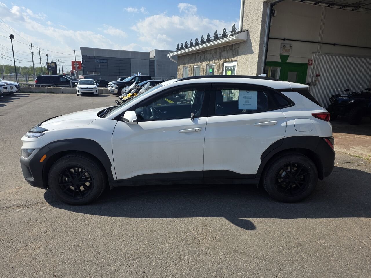 2022 Hyundai Kona White  - photo #2