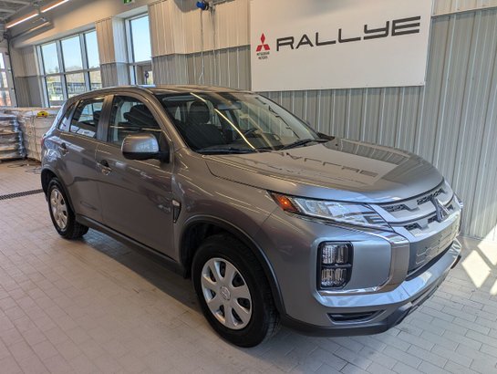 2024 Mitsubishi RVR ES AWC Grey