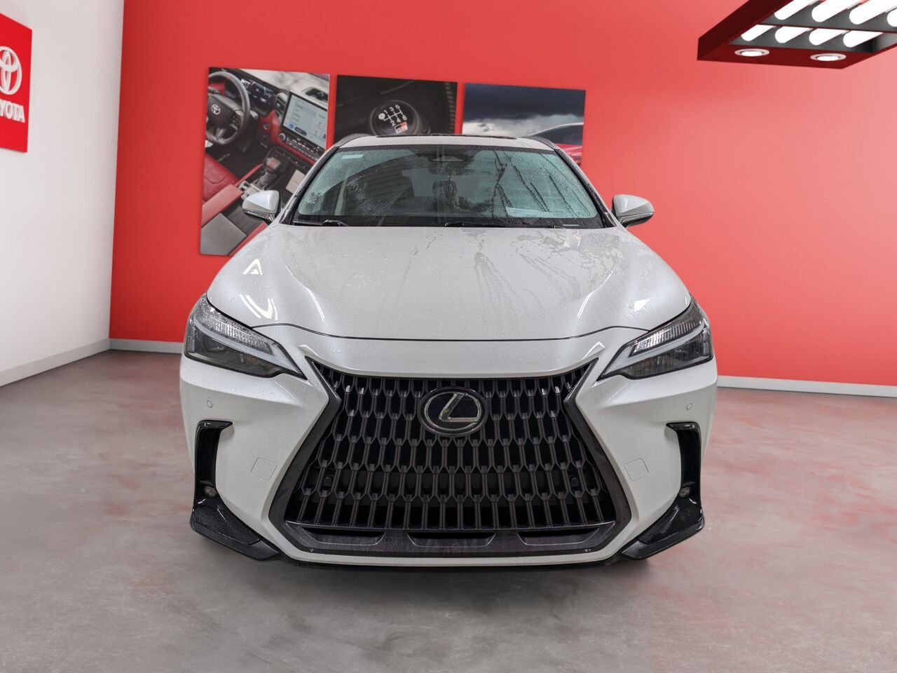 Lexus NX 2022