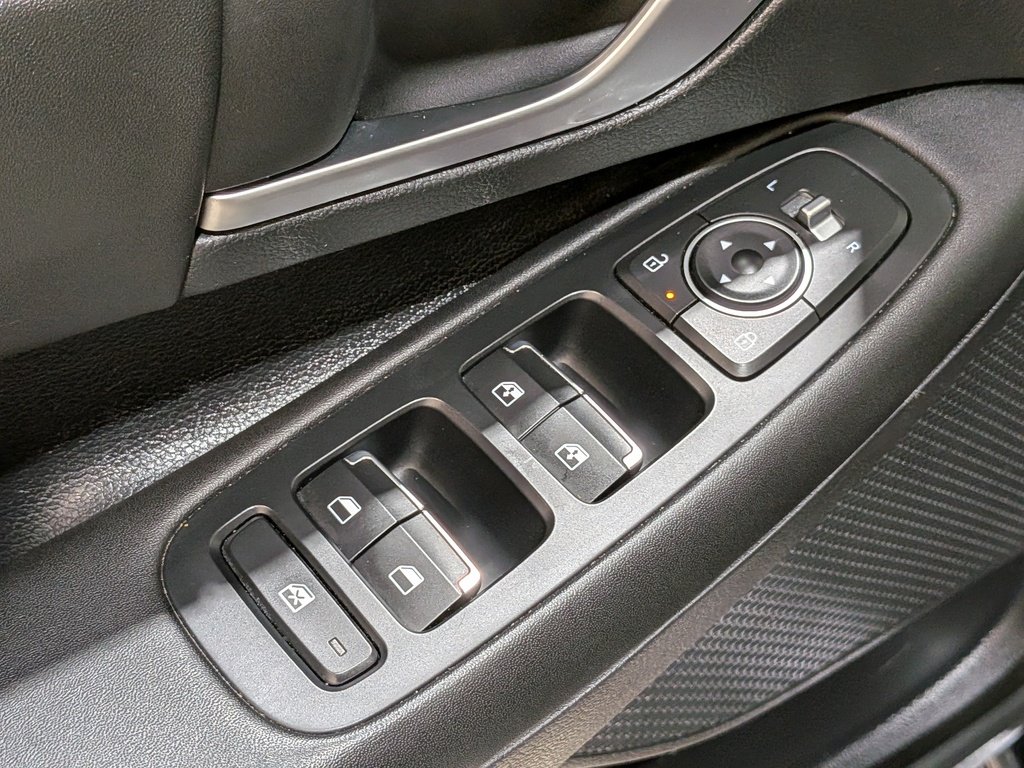 Hyundai Sonata 2.5L Preferred-Trend FWD 2025 Noir Val-David - photo #32