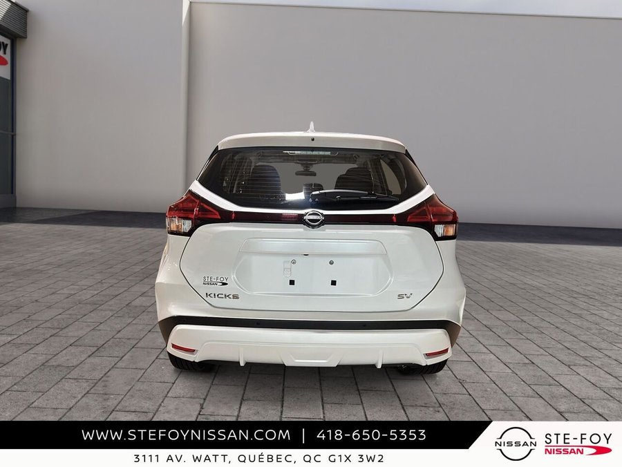 Nissan Kicks SV TA S6736 2024 Blanc