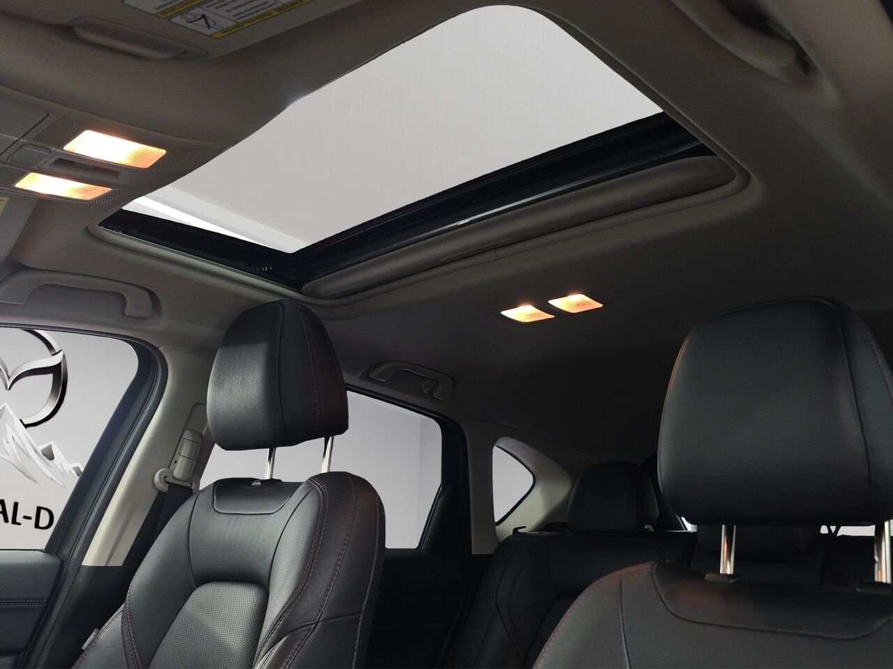Mazda CX-5 2023 Blanc Val-David - photo #7