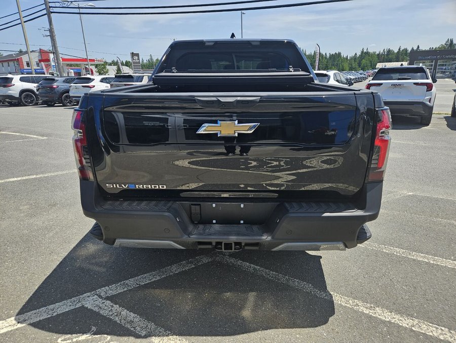 2026 Chevrolet Silverado EV 2026 Black