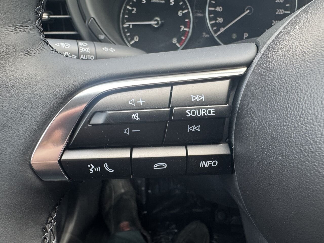 2026 MAZDA CX-30 GS Machine Grey Metallic Saint-Jérôme - photo #13