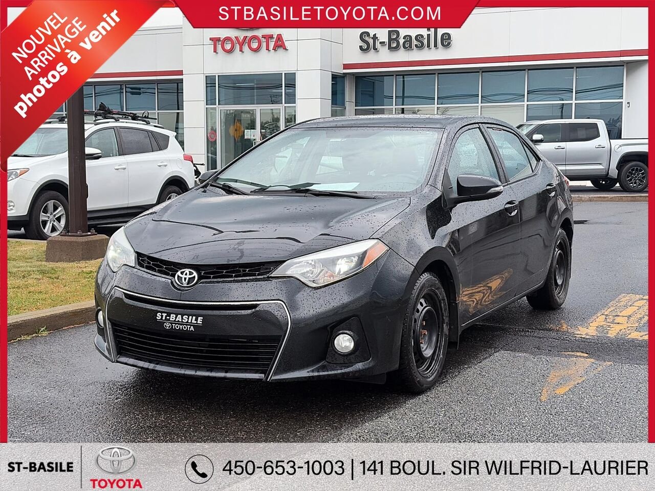 TOYOTA COROLLA 2016 Noir Saint-Basile-le-Grand - photo #0