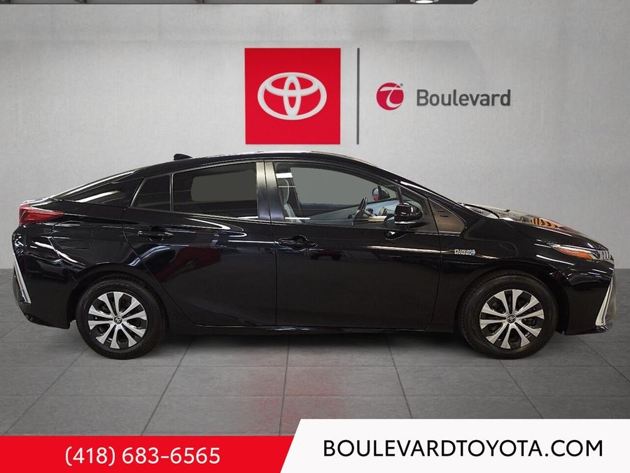 2022 Toyota Prius Prime 2022 Black