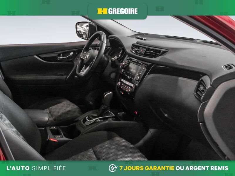 Nissan Qashqai 2021 Rouge Laval - photo #29