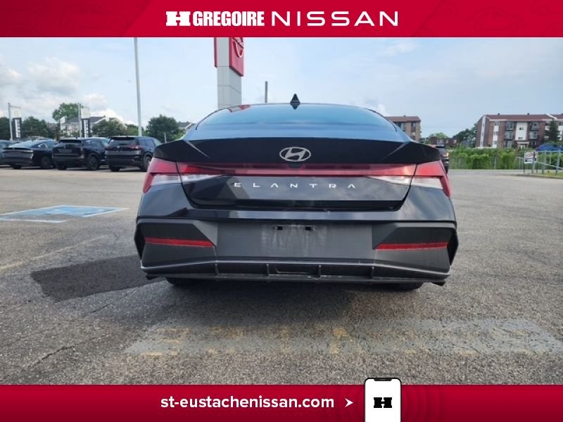 Hyundai Elantra 2024 Noir Laval - photo #11