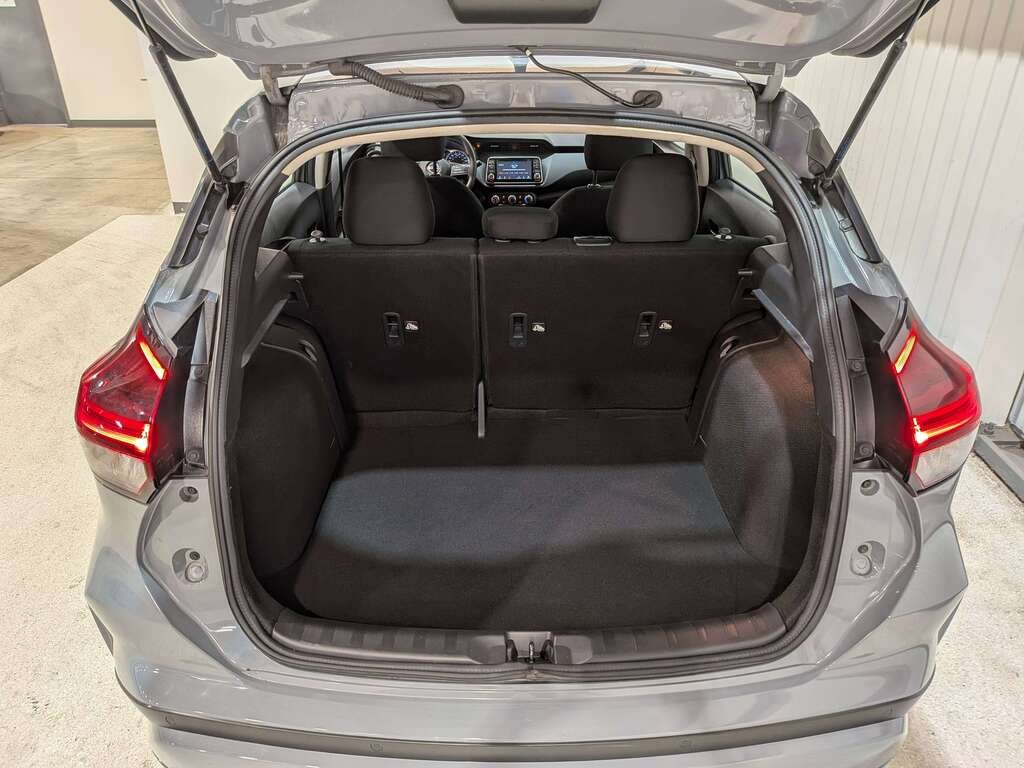 2024 Nissan Kicks S FWD Grey Val-David - photo #5